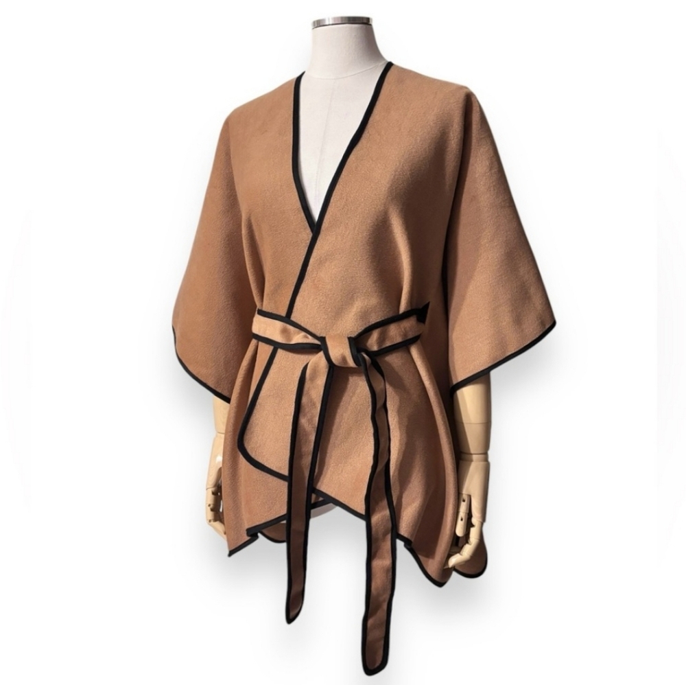 VINCE CAMUTO Belted Cape Wrap Ruana - Camel with Black Trim